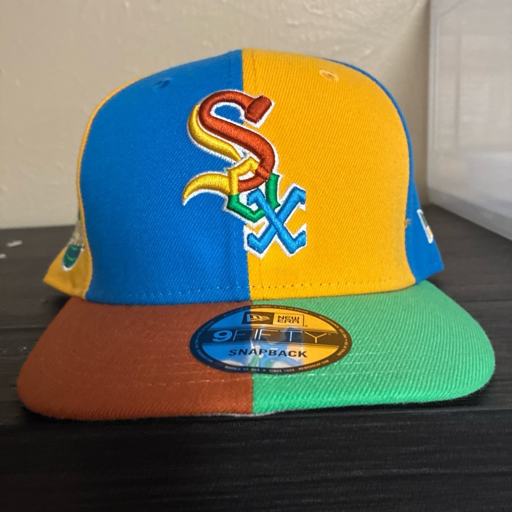 Colorful Snapback Cap Chicago white Sox RARE